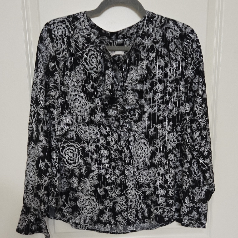 LOFT Black and White Floral Blouse